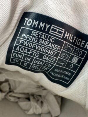 Tommy Hilfiger Sneakersy Białe 39 EU - zdjęcie 4