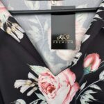 Sukienka Kwiatowa Czarna Falbany S 36 EU - zdjęcie 2