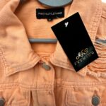 PrettyLittleThing Kurtka Jeansowa Damska Pastelowa Przetarta S 36 EU - zdjęcie 2