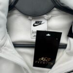 Nike Bluza Dziecięca Biało Czarna 128 137 CM 7 10 LAT - zdjęcie 2