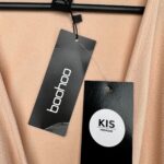 BOOHOO Sukienka Damska Beżowa Guziki XXL - zdjęcie 3