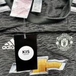 ADIDAS MANCHESTER UNITED CHEVROLET Komplet Dziecięcy Czarny - zdjęcie 3